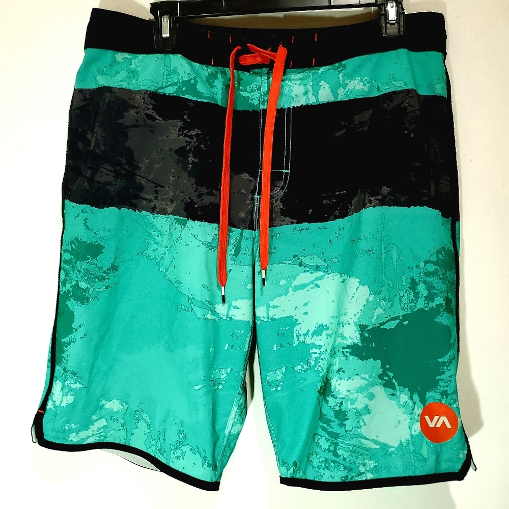 RVCA 4 Way Performance Stretch Black Green Board Swim Shorts Size 34 EUC